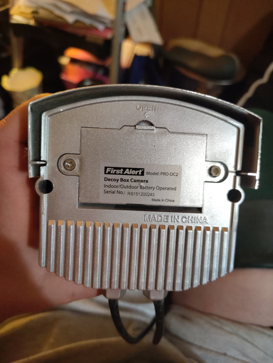Decoy box security camera